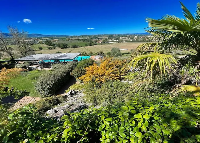 6 Guests- Magical Grounds With Pool Jacuzzi