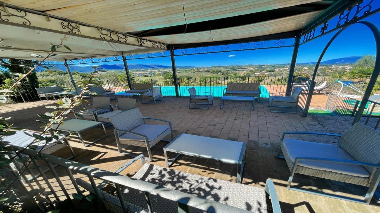 6 Guests- Magical Grounds With Pool Jacuzzi * Spoleto