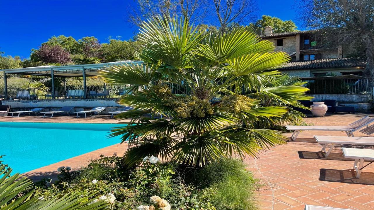 6 Guests- Magical Grounds With Pool Jacuzzi Spoleto