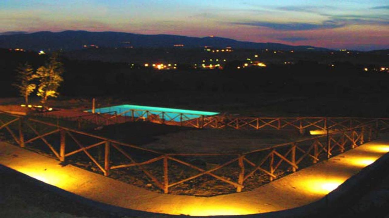 6 Guests- Magical Grounds With Pool Jacuzzi