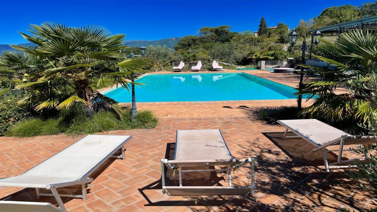 Apartment 6 Guests- Magical Grounds With Pool Jacuzzi