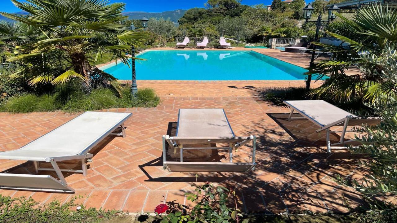 Apartment 6 Guests- Magical Grounds With Pool Jacuzzi *